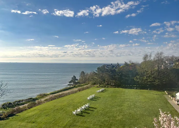 The Chanler At Cliff Walk