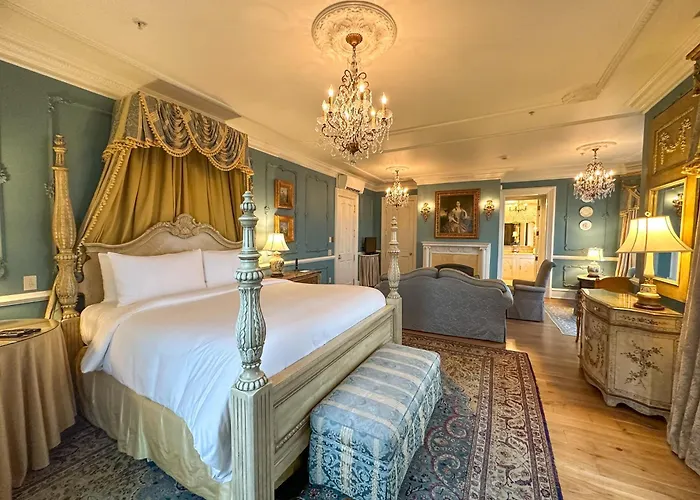 The Chanler At Cliff Walk